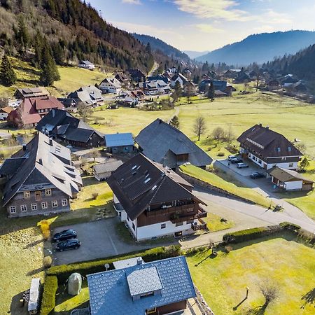 Galeriewohnung In Menzenschwand-Hinterdorf Exteriér fotografie