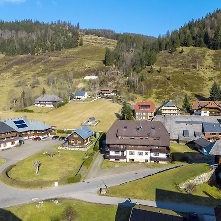 Galeriewohnung In Menzenschwand-Hinterdorf Exteriér fotografie